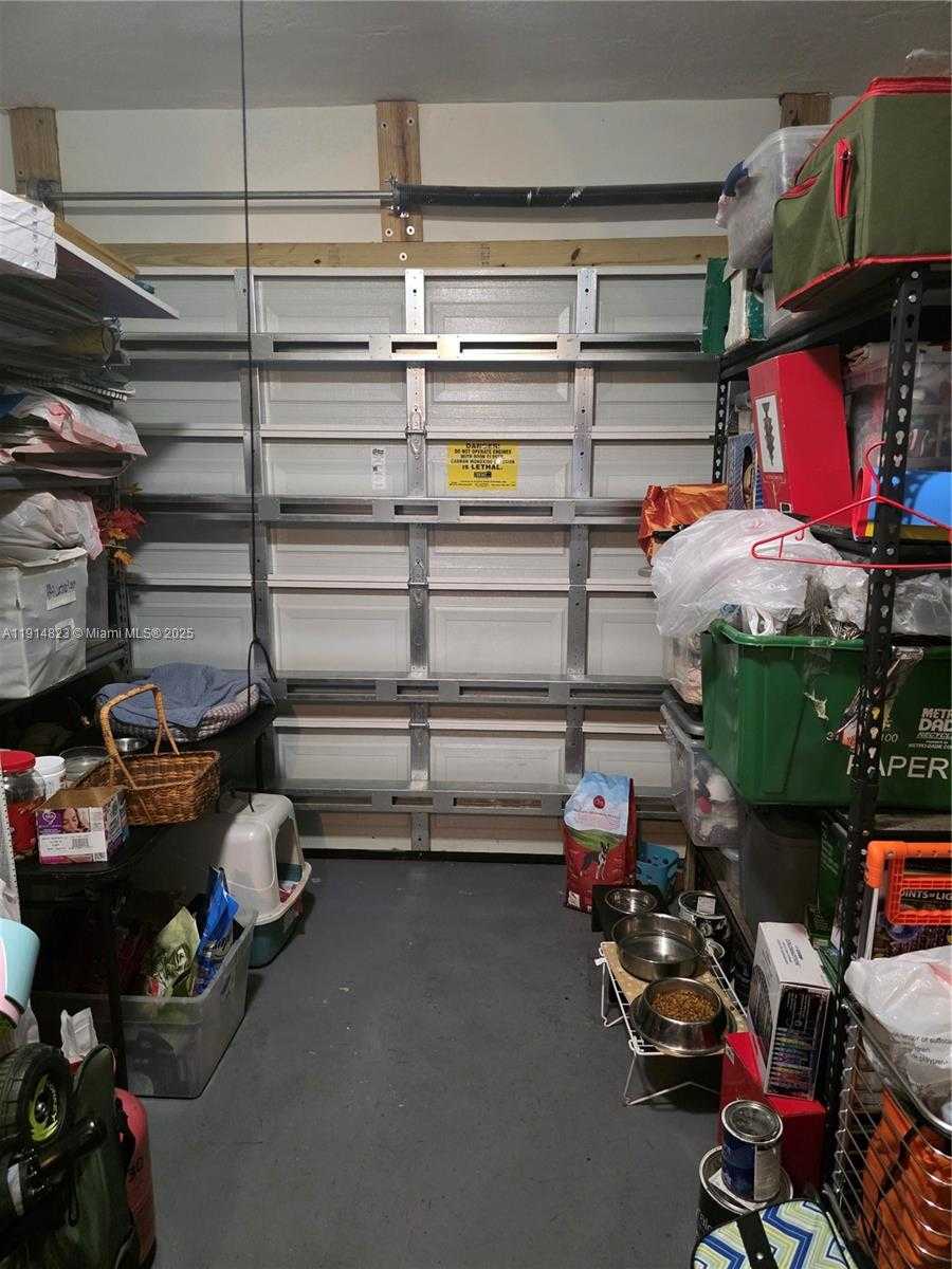 Small Image of 7917 TROPICANA ST, Miramar Number 41