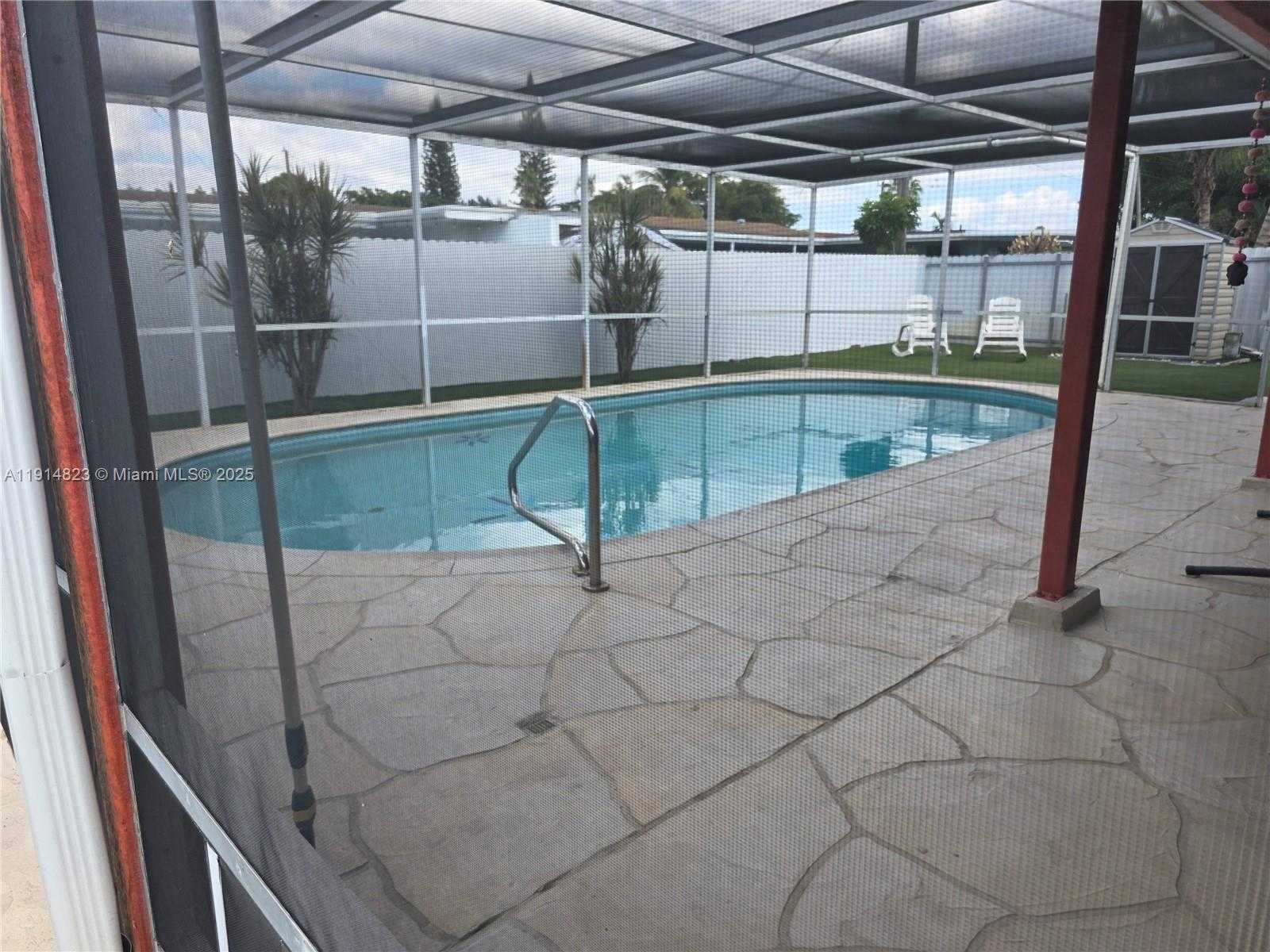 Small Image of 7917 TROPICANA ST, Miramar Number 51