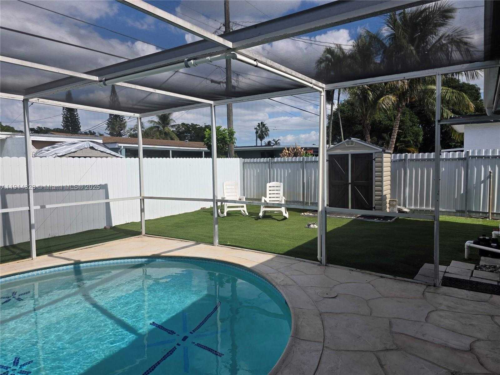 Small Image of 7917 TROPICANA ST, Miramar Number 54