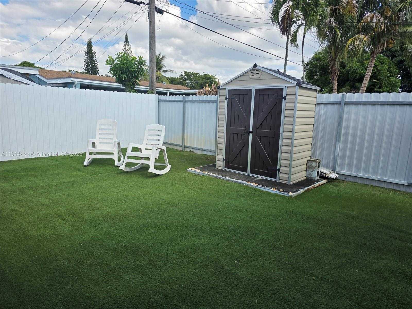 Small Image of 7917 TROPICANA ST, Miramar Number 61