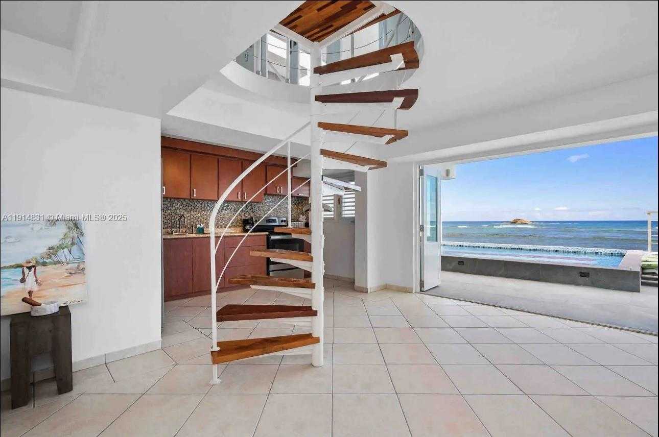 Small Image of 78 C. Jaime Brull, Vega Baja, 00693, Puerto Rico Number 11