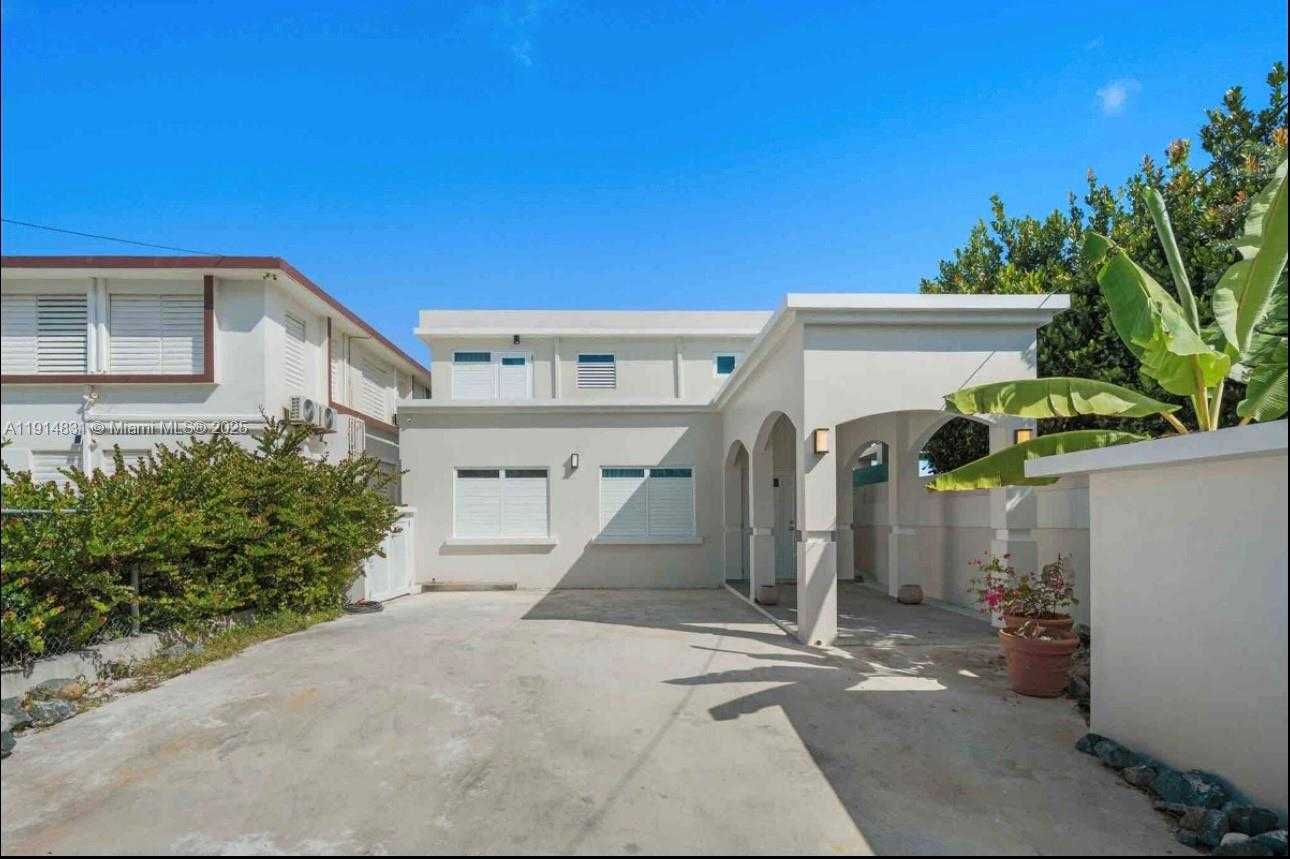 Small Image of 78 C. Jaime Brull, Vega Baja, 00693, Puerto Rico Number 3