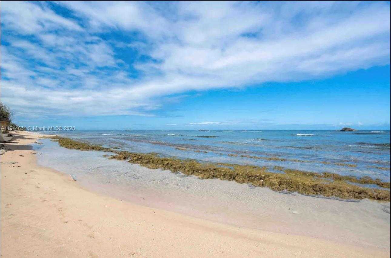 Small Image of 78 C. Jaime Brull, Vega Baja, 00693, Puerto Rico Number 33