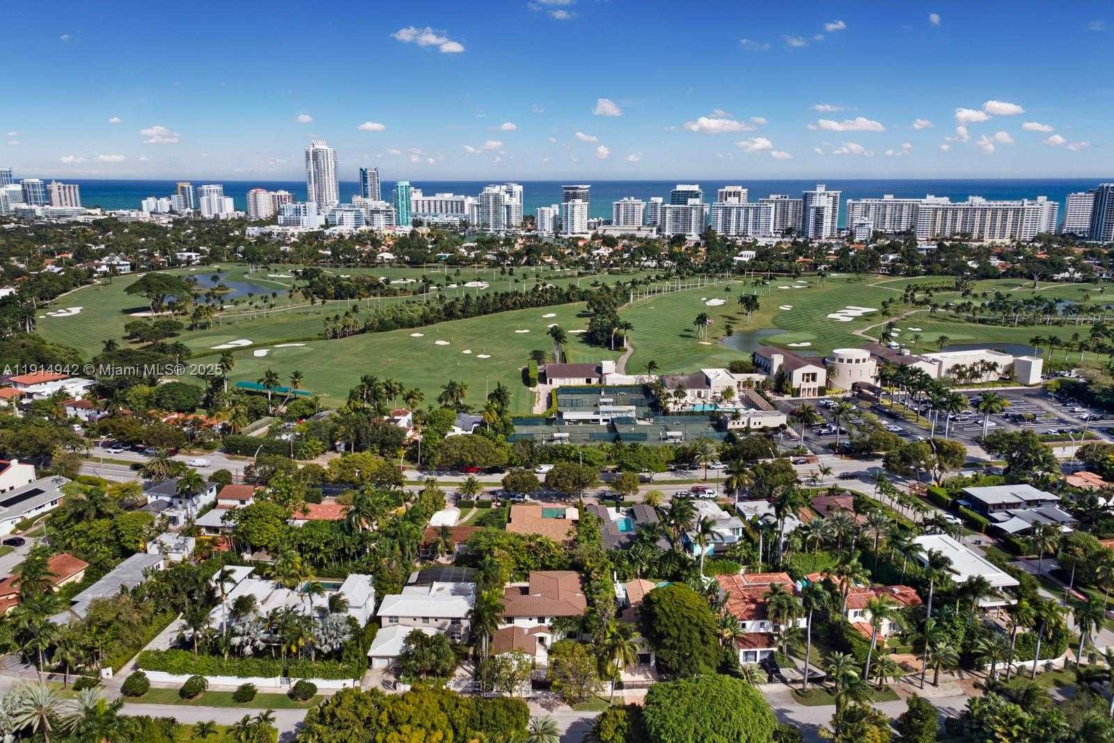 Small Image of 5735 NORTH BAY RD, Miami Beach Number 50