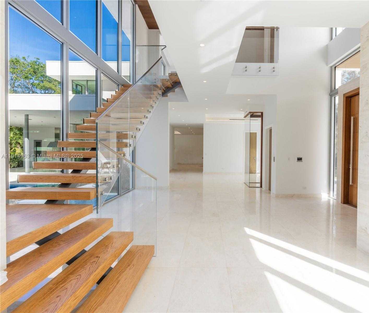 Small Image of 6720 SOUTH WEST 98TH ST, Pinecrest Number 28