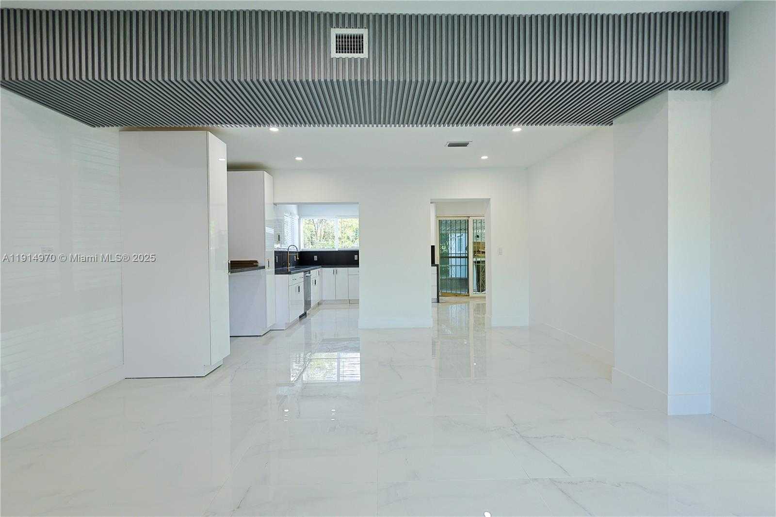 Small Image of 720 NORTH EAST 143RD ST, North Miami Number 2