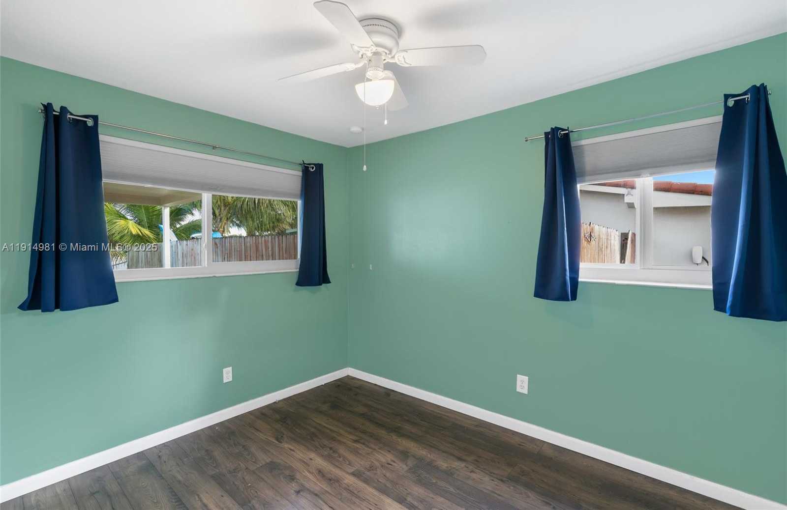 Small Image of 1301 NORTH WEST 87TH WAY, Pembroke Pines Number 22