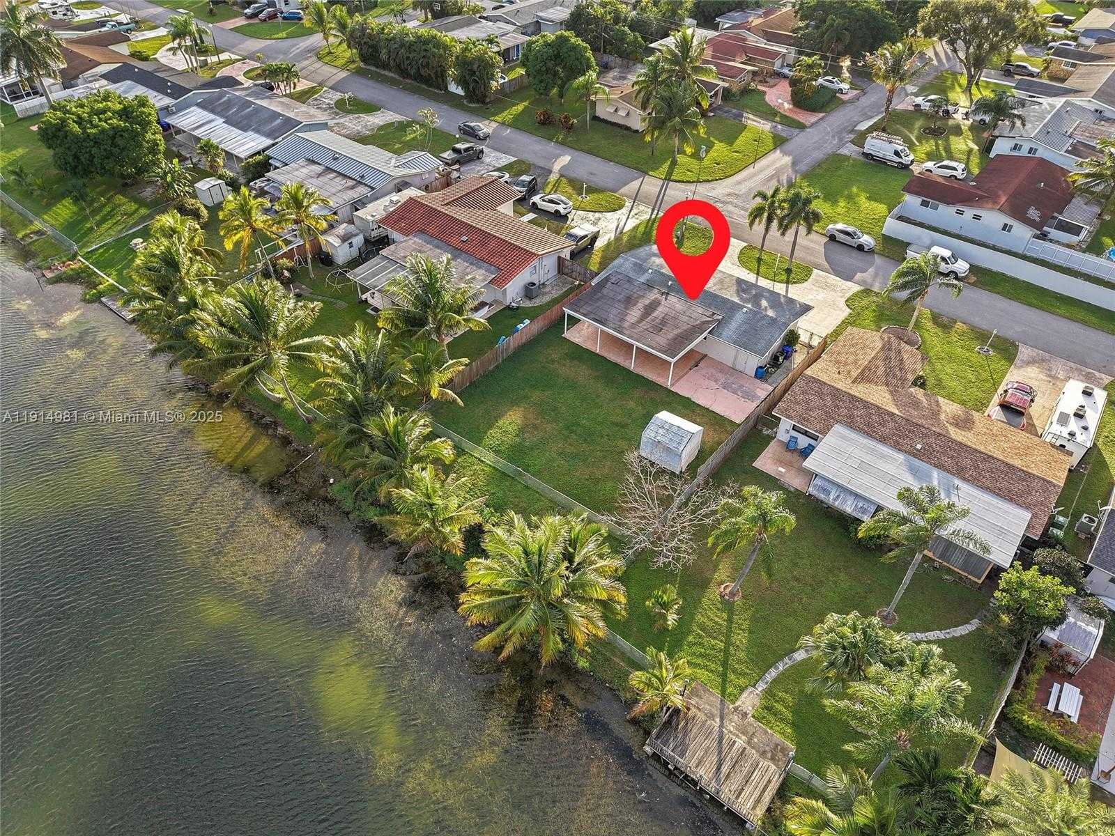 Small Image of 1301 NORTH WEST 87TH WAY, Pembroke Pines Number 36