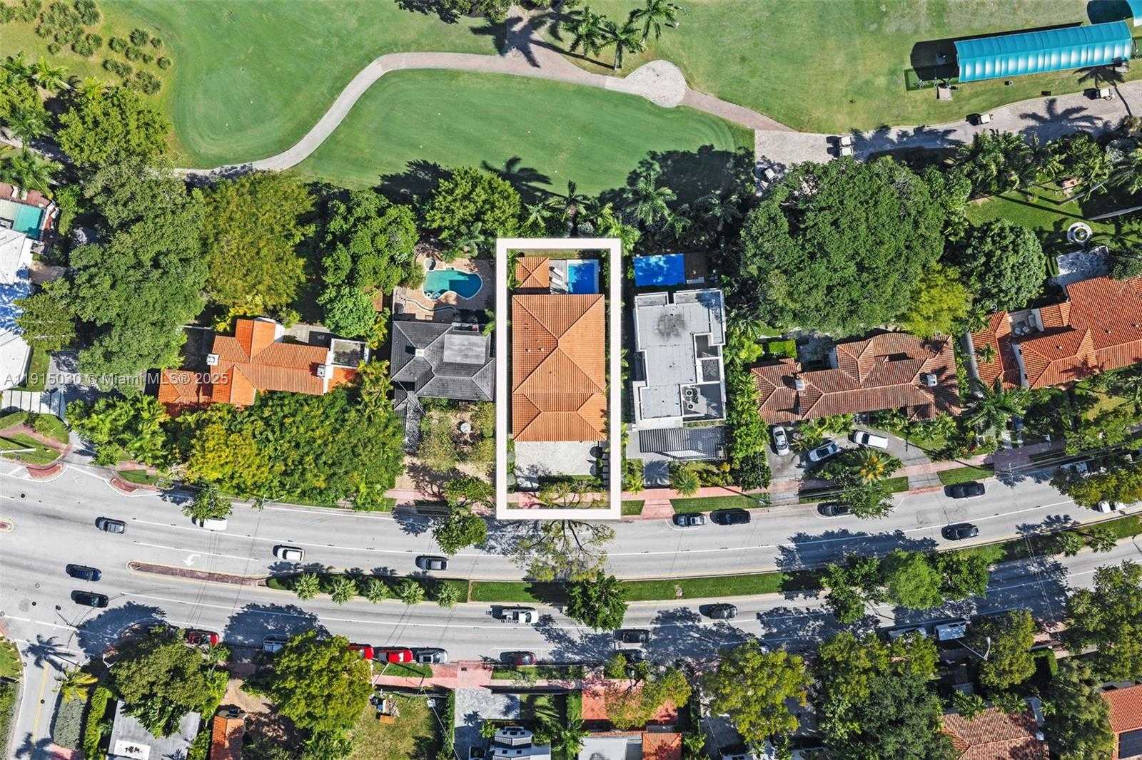 Small Image of Miami Beach Number 24