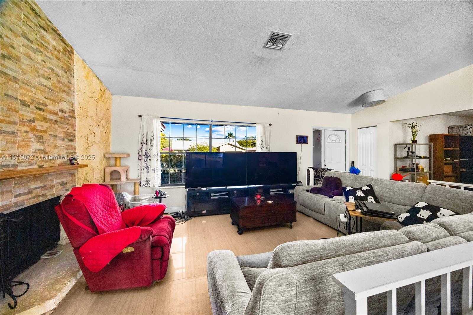 Small Image of 284 NORTH WEST 92ND AVE, Coral Springs Number 10