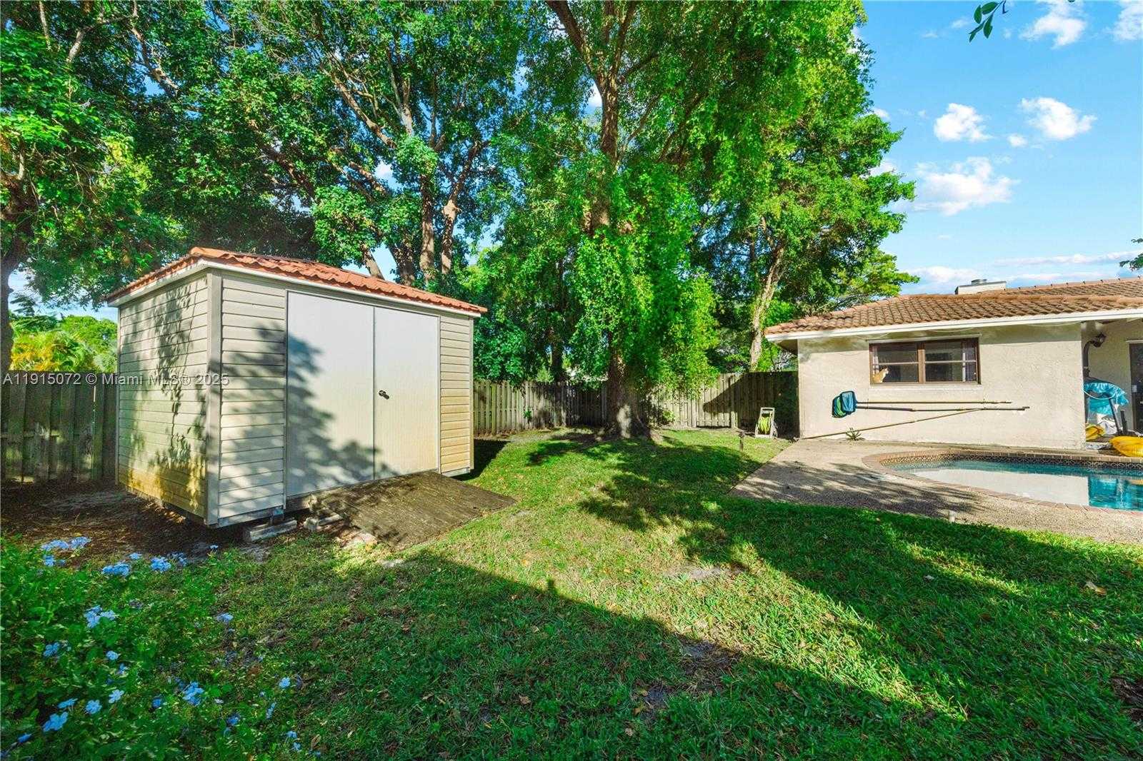 Small Image of 284 NORTH WEST 92ND AVE, Coral Springs Number 35