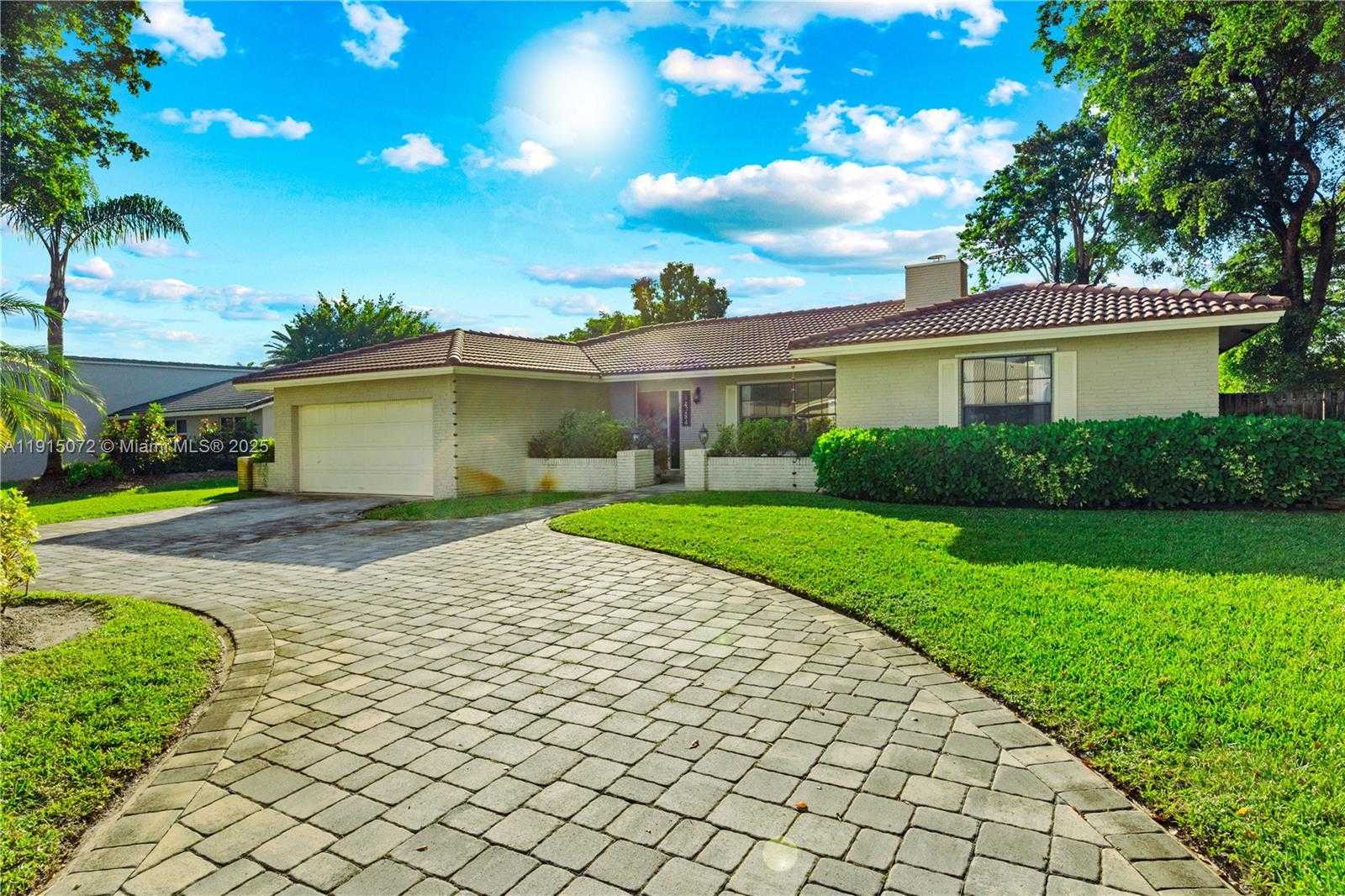 Small Image of 284 NORTH WEST 92ND AVE, Coral Springs Number 40