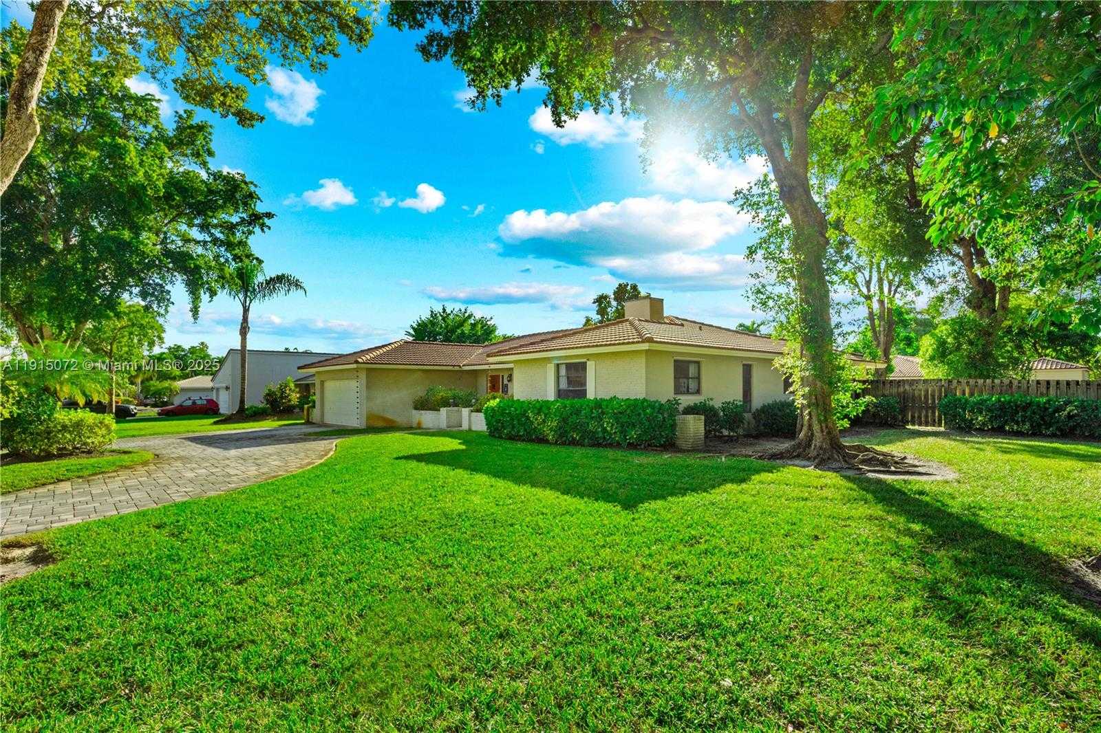 Small Image of 284 NORTH WEST 92ND AVE, Coral Springs Number 42