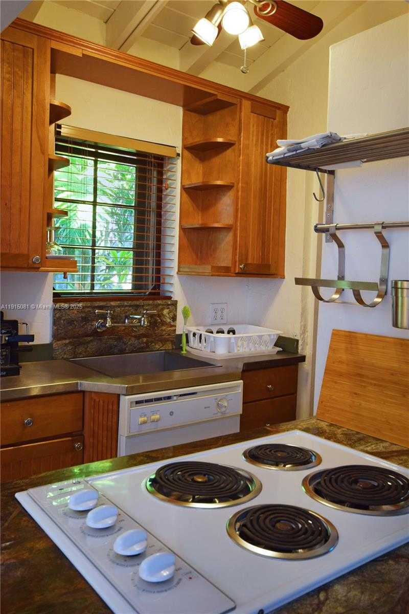 Small Image of 1301 MILAN AVE COTTAGE #4, Coral Gables Number 11