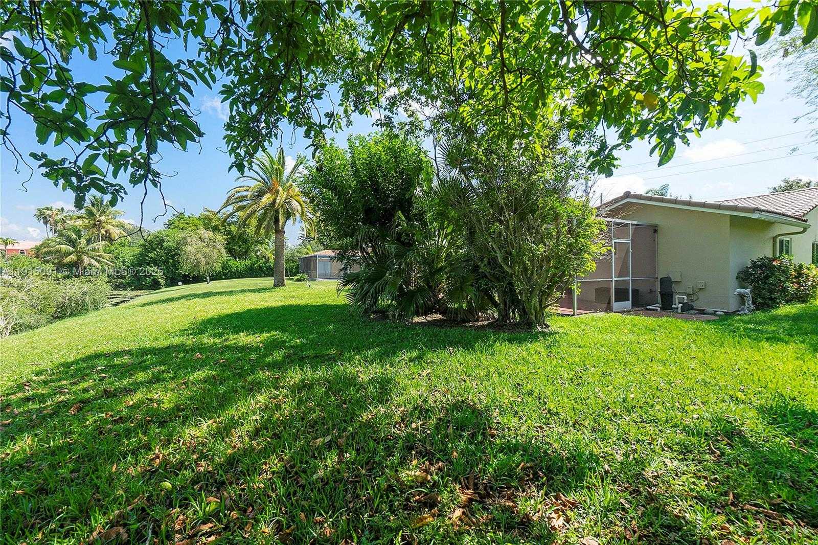Small Image of 3880 CORAL HILLS DR, Coral Springs Number 20