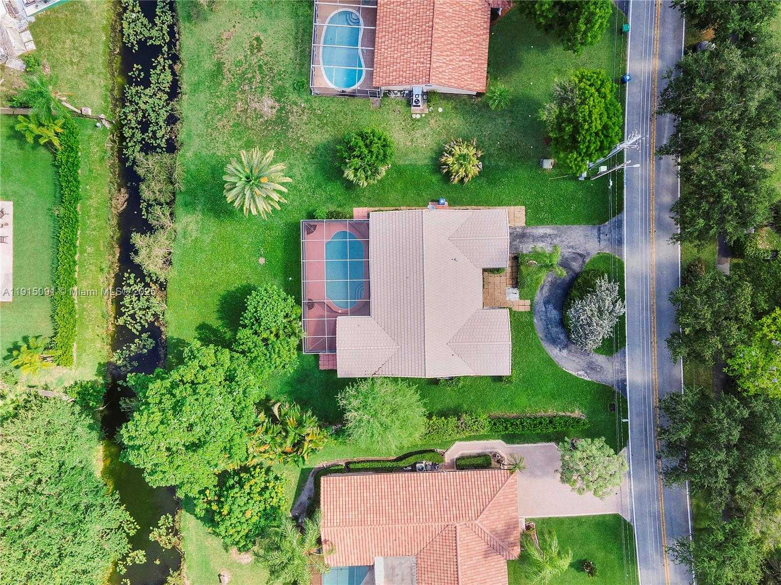 Small Image of 3880 CORAL HILLS DR, Coral Springs Number 24