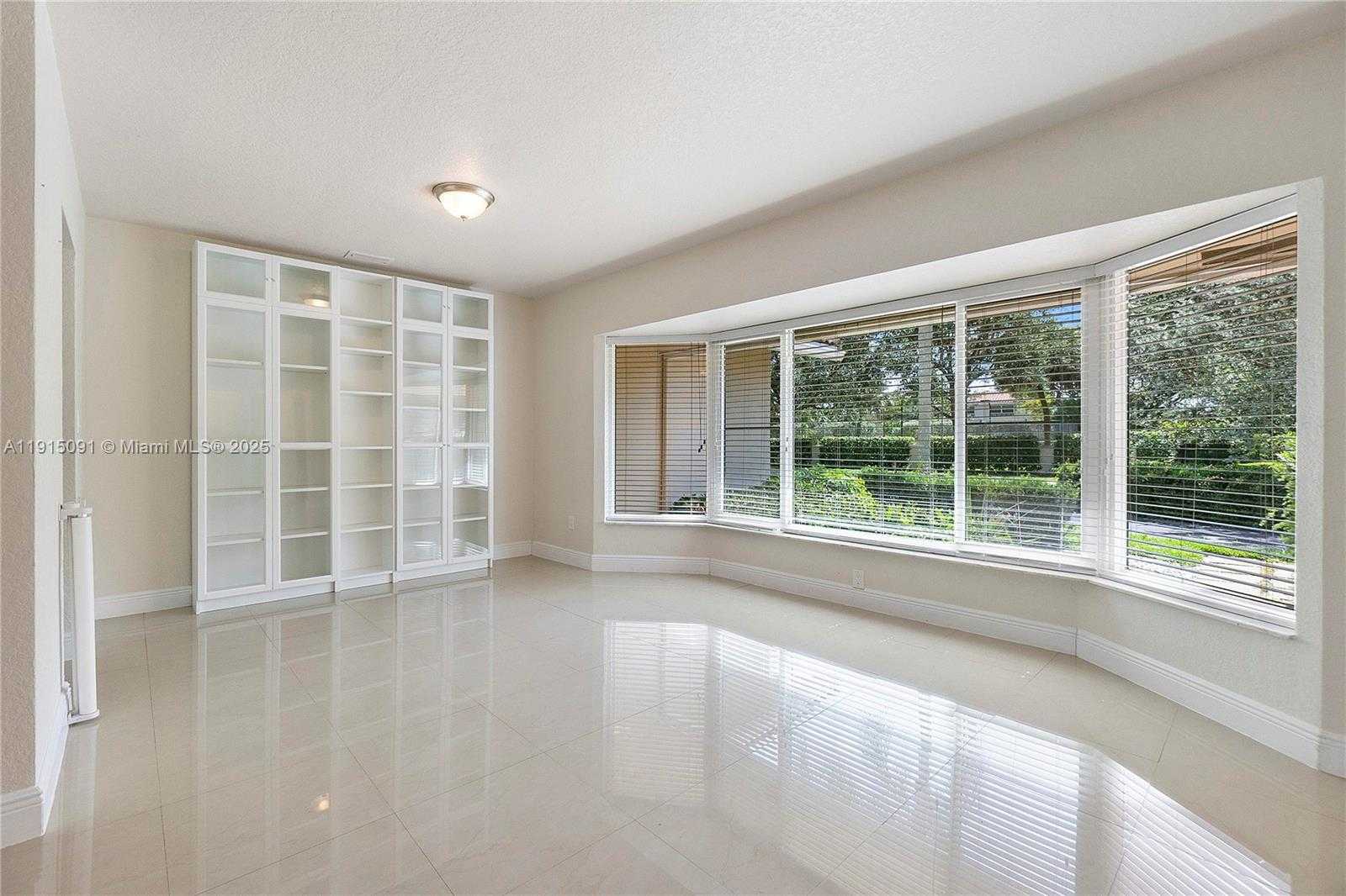 Small Image of 3880 CORAL HILLS DR, Coral Springs Number 6