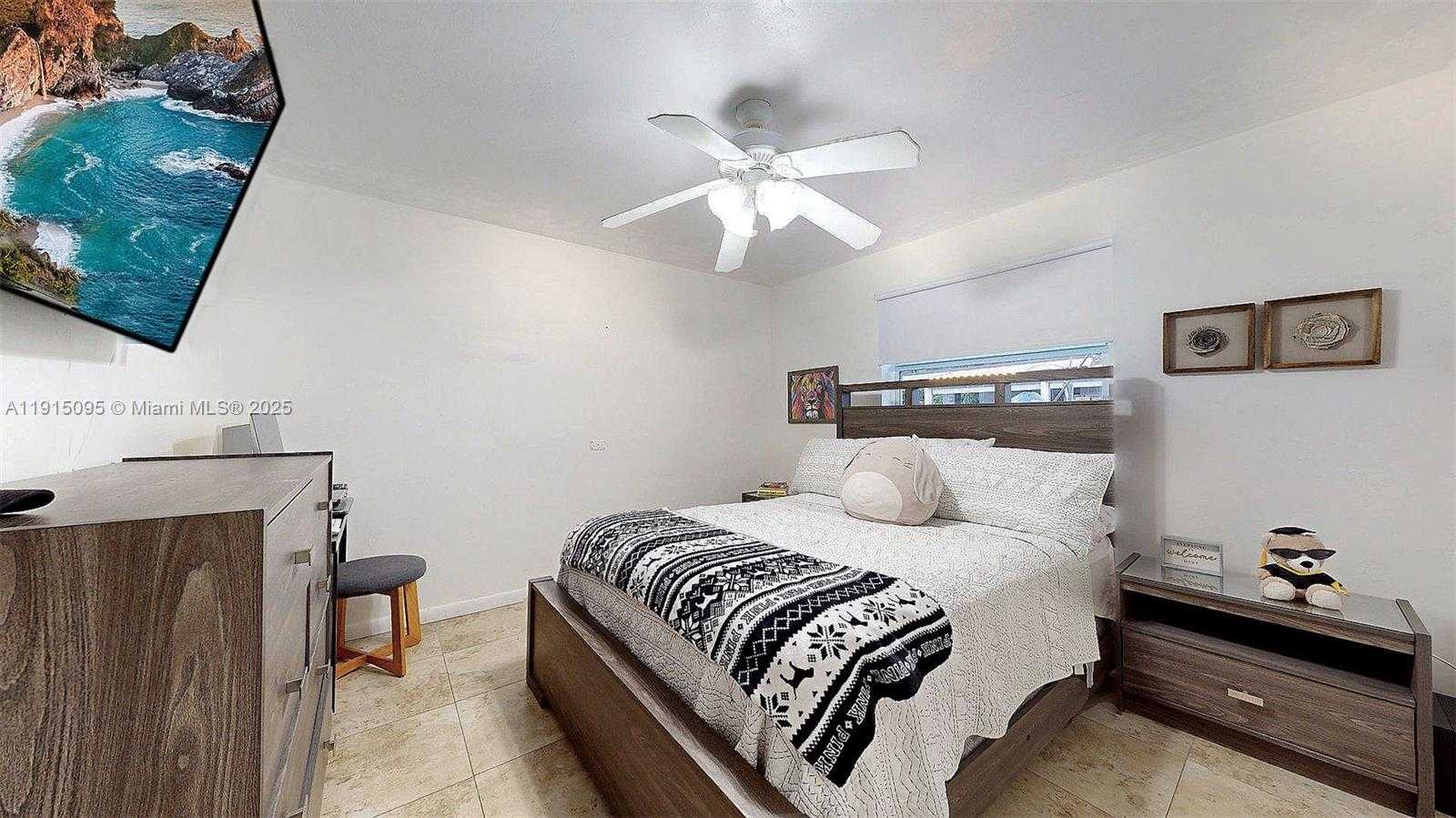 Small Image of 105 NORTH 31ST AVE, Hollywood Number 29