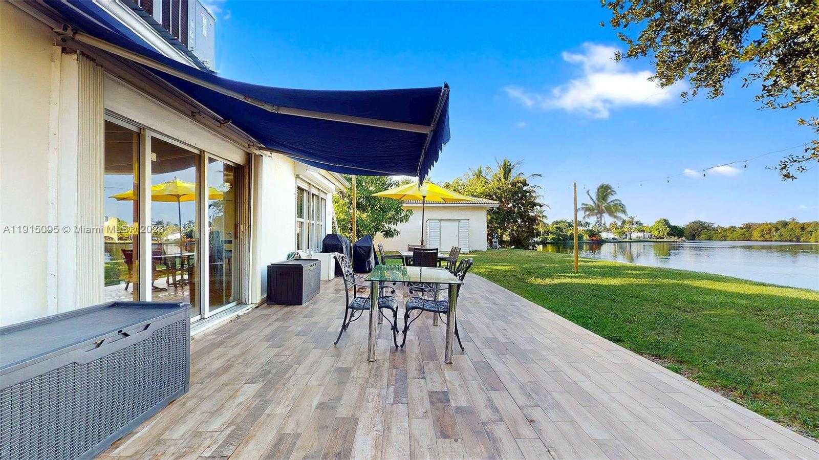 Small Image of 105 NORTH 31ST AVE, Hollywood Number 34