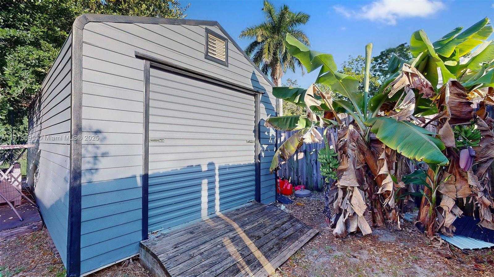 Small Image of 105 NORTH 31ST AVE, Hollywood Number 42