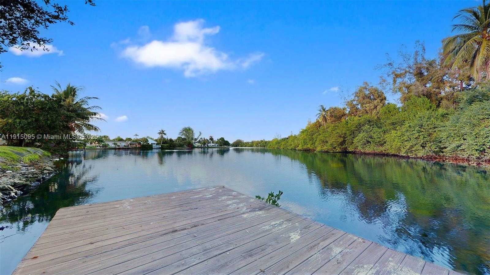 Small Image of 105 NORTH 31ST AVE, Hollywood Number 43