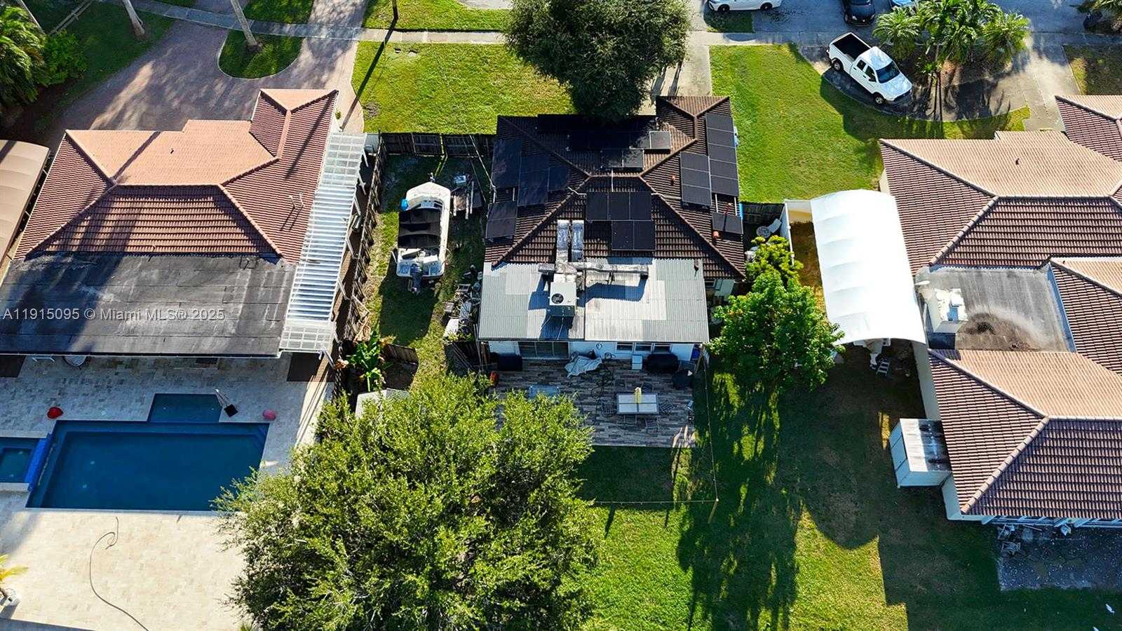 Small Image of 105 NORTH 31ST AVE, Hollywood Number 46