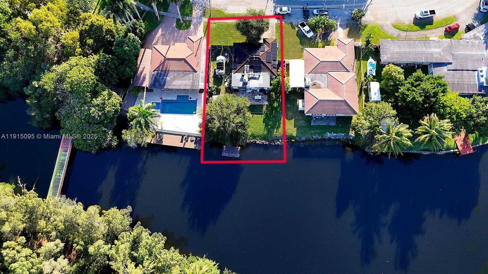 Small Image of 105 NORTH 31ST AVE, Hollywood Number 49