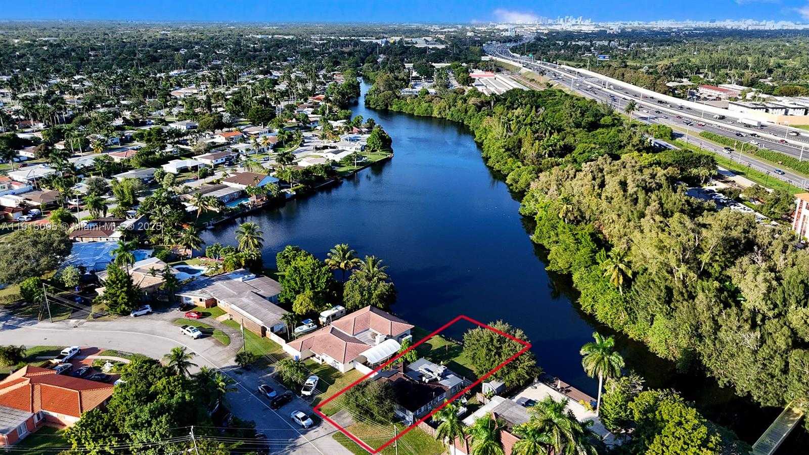 Small Image of 105 NORTH 31ST AVE, Hollywood Number 50