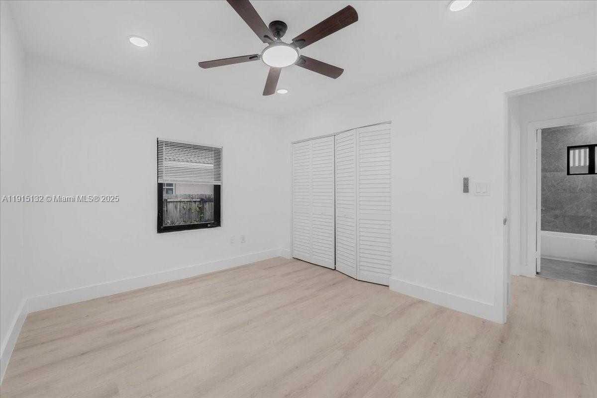 Small Image of 5220 SOUTH WEST 6 ST, Miami Number 32