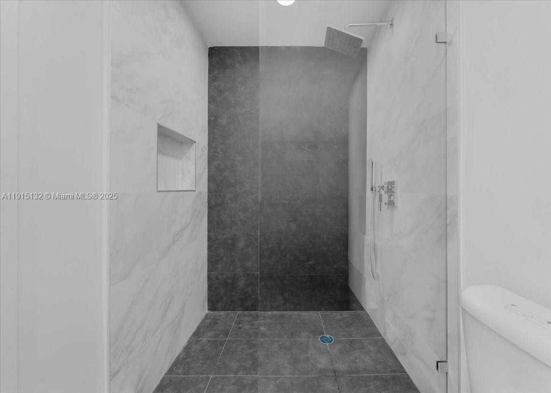 Small Image of 5220 SOUTH WEST 6 ST, Miami Number 40