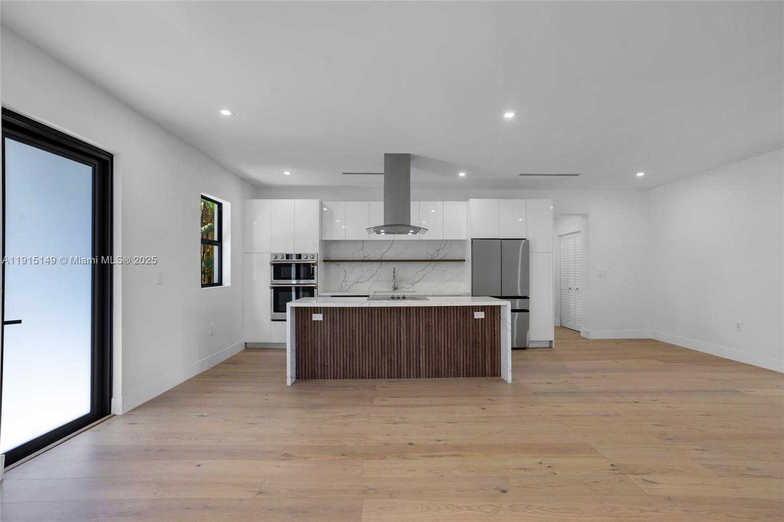 Small Image of 53 NORTH WEST 107TH ST, Miami Shores Number 12