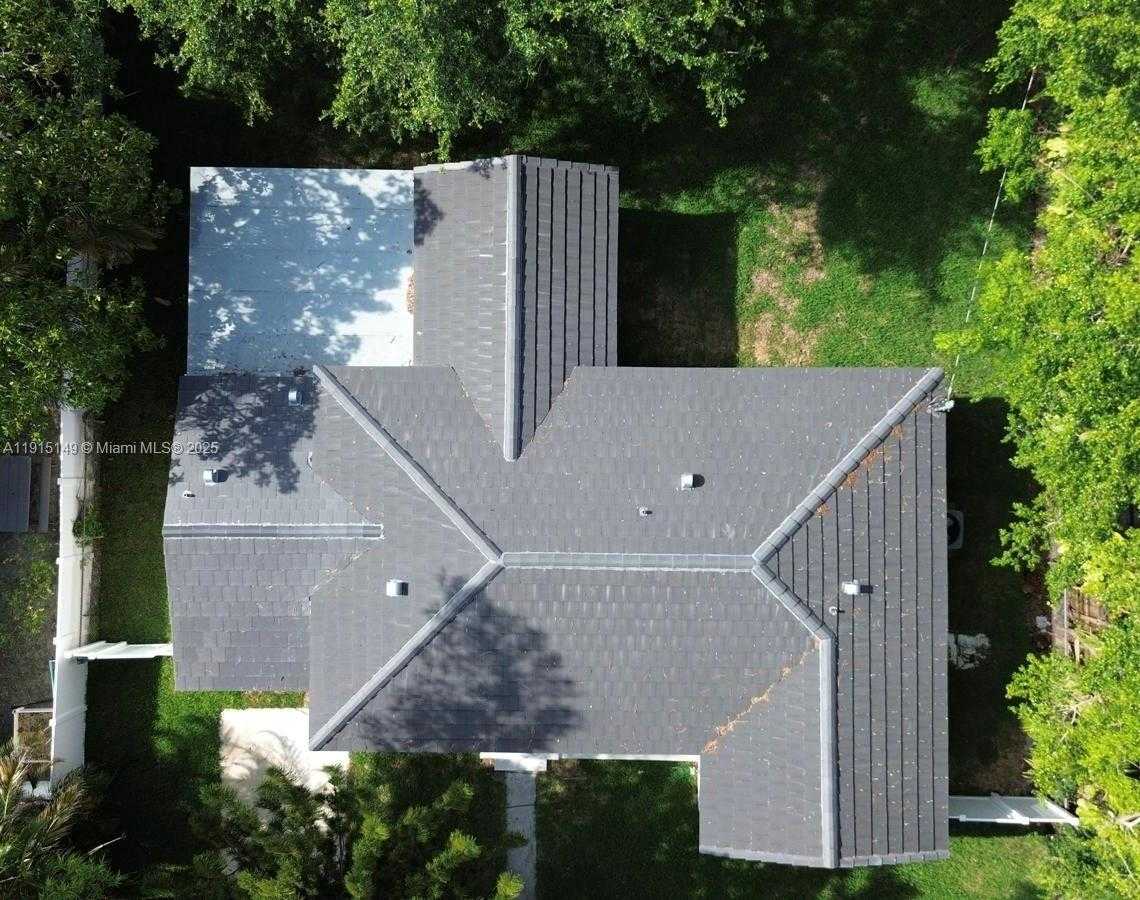 Small Image of 53 NORTH WEST 107TH ST, Miami Shores Number 40