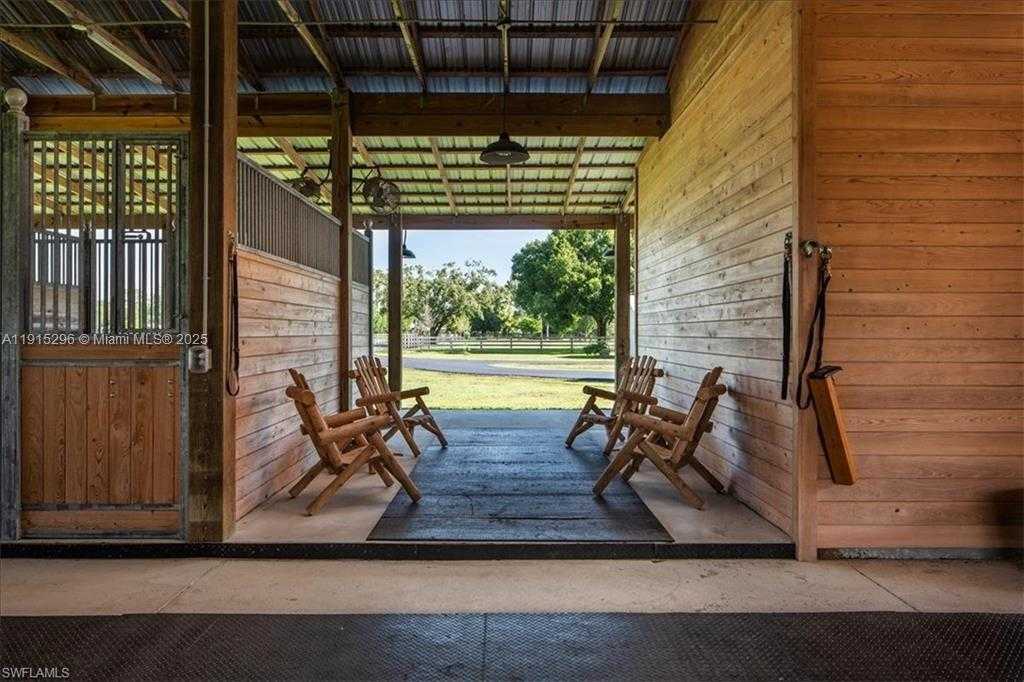 Small Image of 10910 RUDEN RD, Other City - In The State Of Florida Number 4