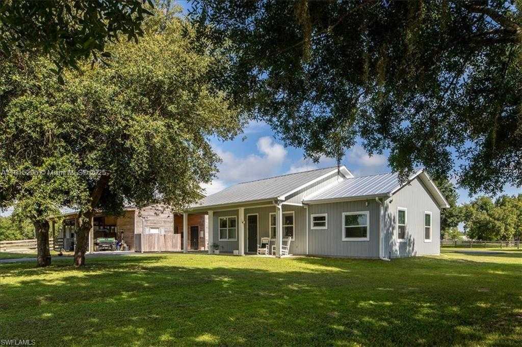 Small Image of 10910 RUDEN RD, Other City - In The State Of Florida Number 5