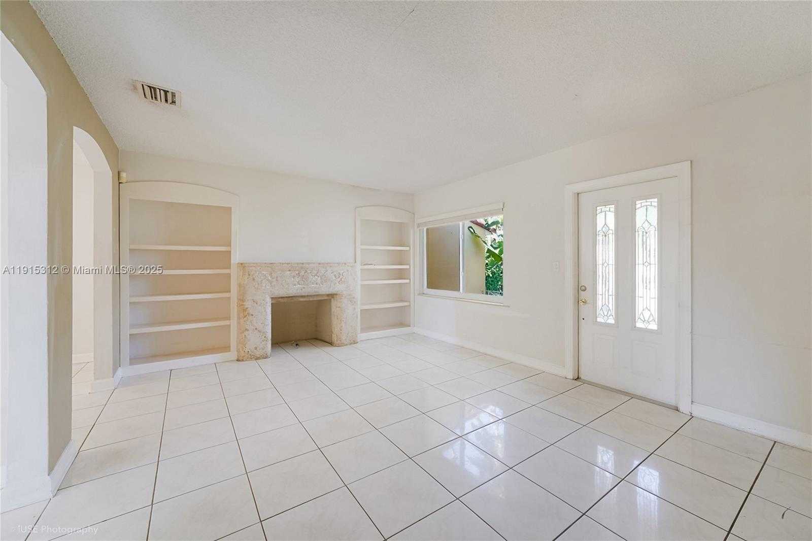 Small Image of Miami Number 2