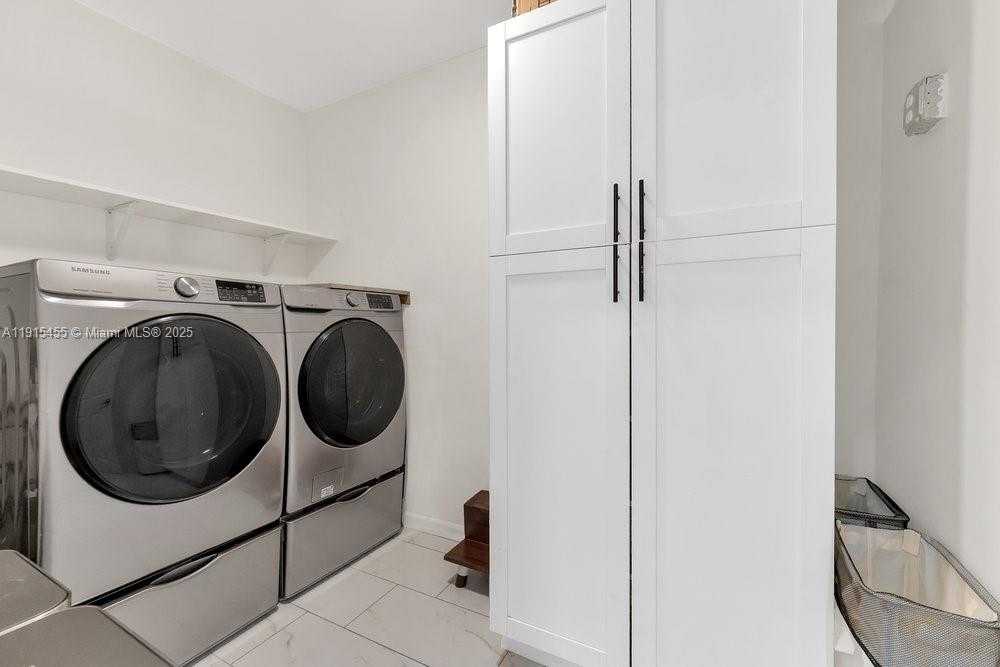 Small Image of 801 NORTH EAST 19TH TER, Fort Lauderdale Number 18