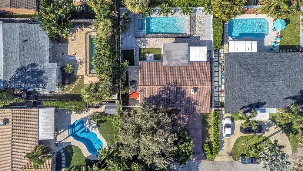 Small Image of 801 NORTH EAST 19TH TER, Fort Lauderdale Number 29