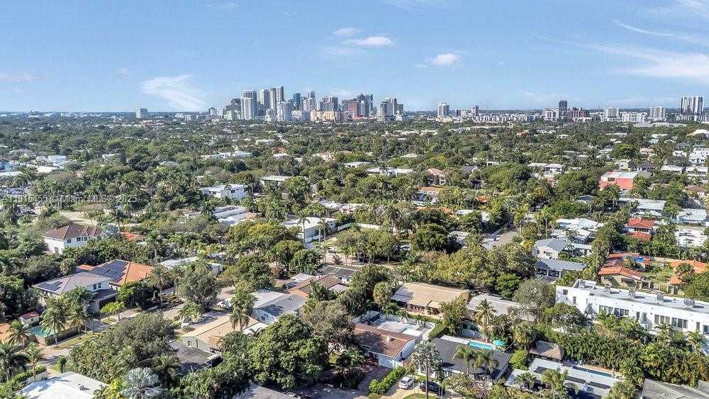 Small Image of 801 NORTH EAST 19TH TER, Fort Lauderdale Number 31