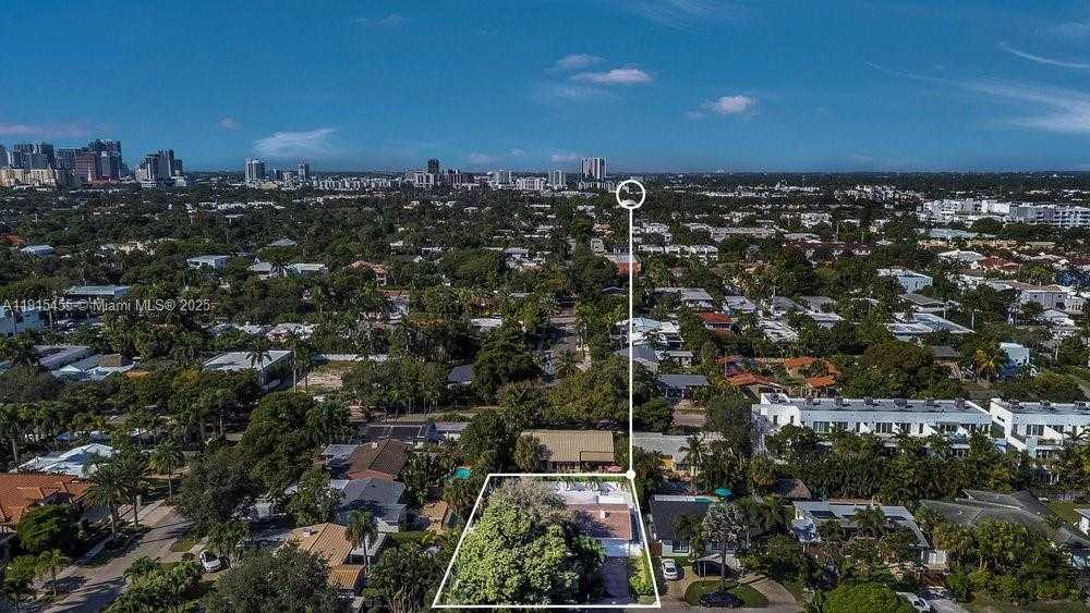 Small Image of 801 NORTH EAST 19TH TER, Fort Lauderdale Number 33