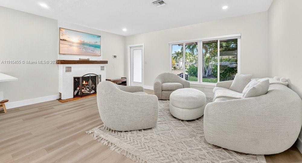 Small Image of 801 NORTH EAST 19TH TER, Fort Lauderdale Number 9