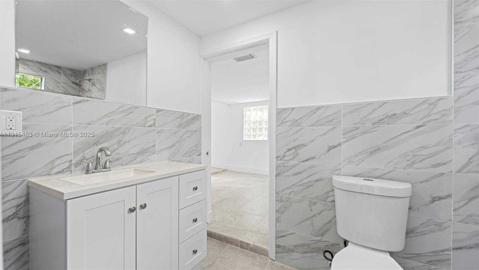 Small Image of 760 NORTH WEST 126TH ST, North Miami Number 15