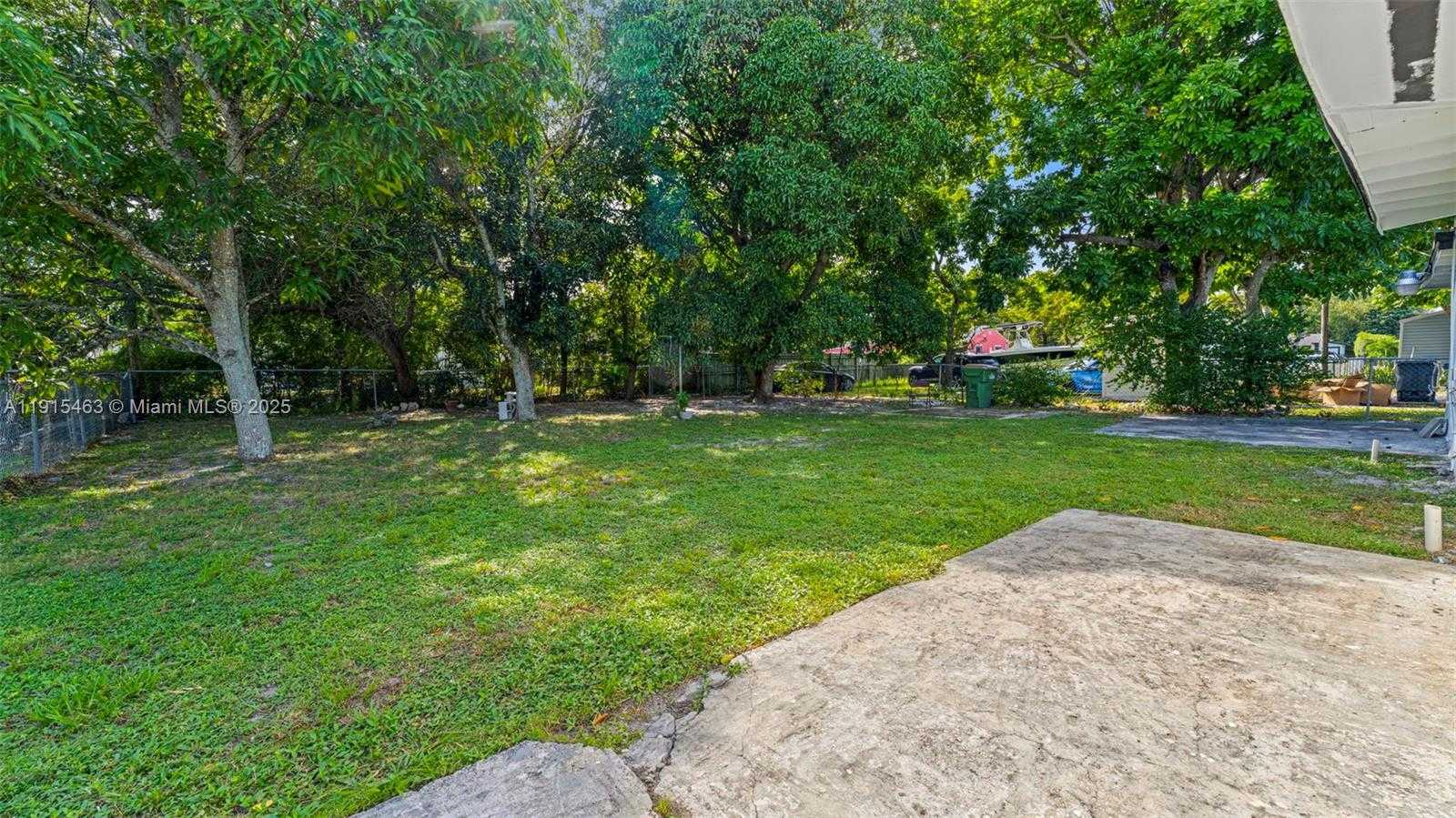 Small Image of 760 NORTH WEST 126TH ST, North Miami Number 27