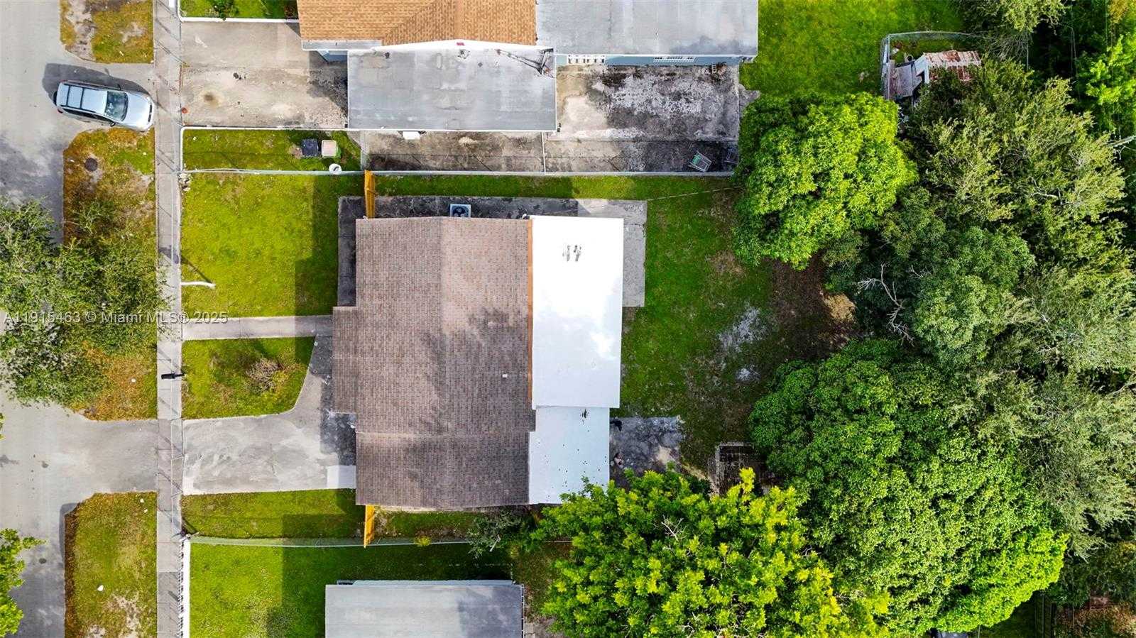 Small Image of 760 NORTH WEST 126TH ST, North Miami Number 34