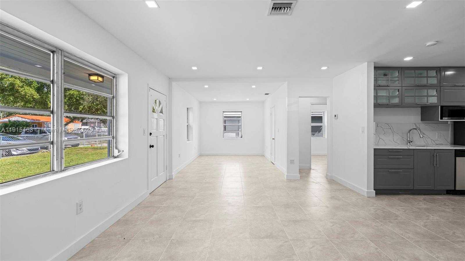 Small Image of 760 NORTH WEST 126TH ST, North Miami Number 6