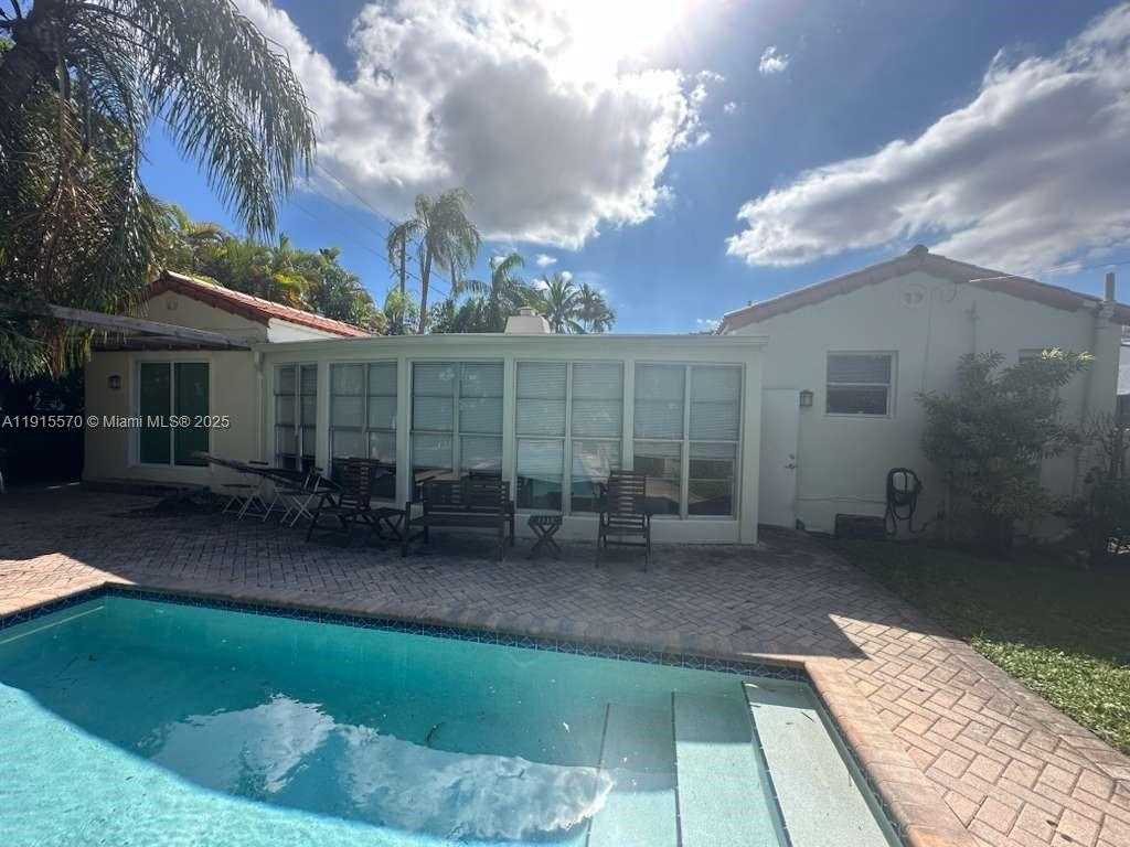 Small Image of 165 NORTH EAST 98TH ST, Miami Shores Number 4