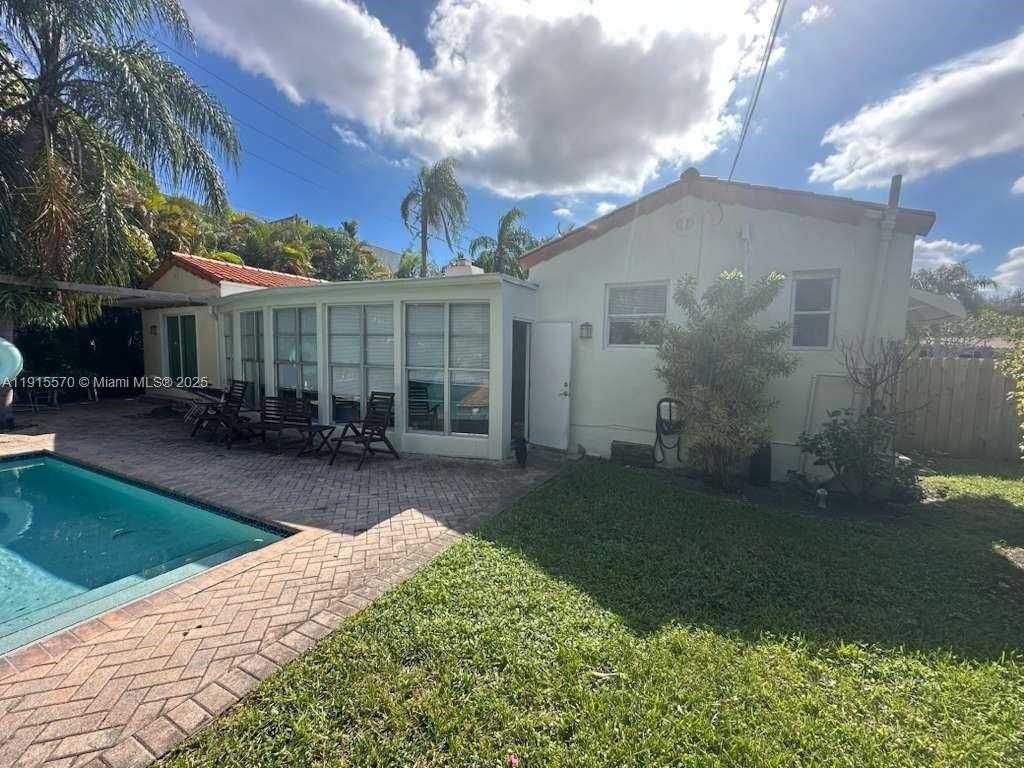 Small Image of 165 NORTH EAST 98TH ST, Miami Shores Number 9