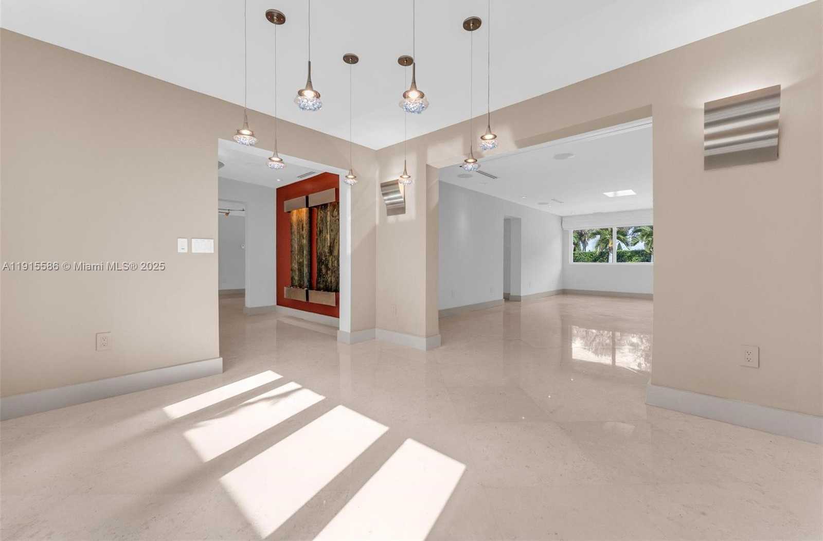 Small Image of 7261 WEST TROON CIR, Miami Lakes Number 20