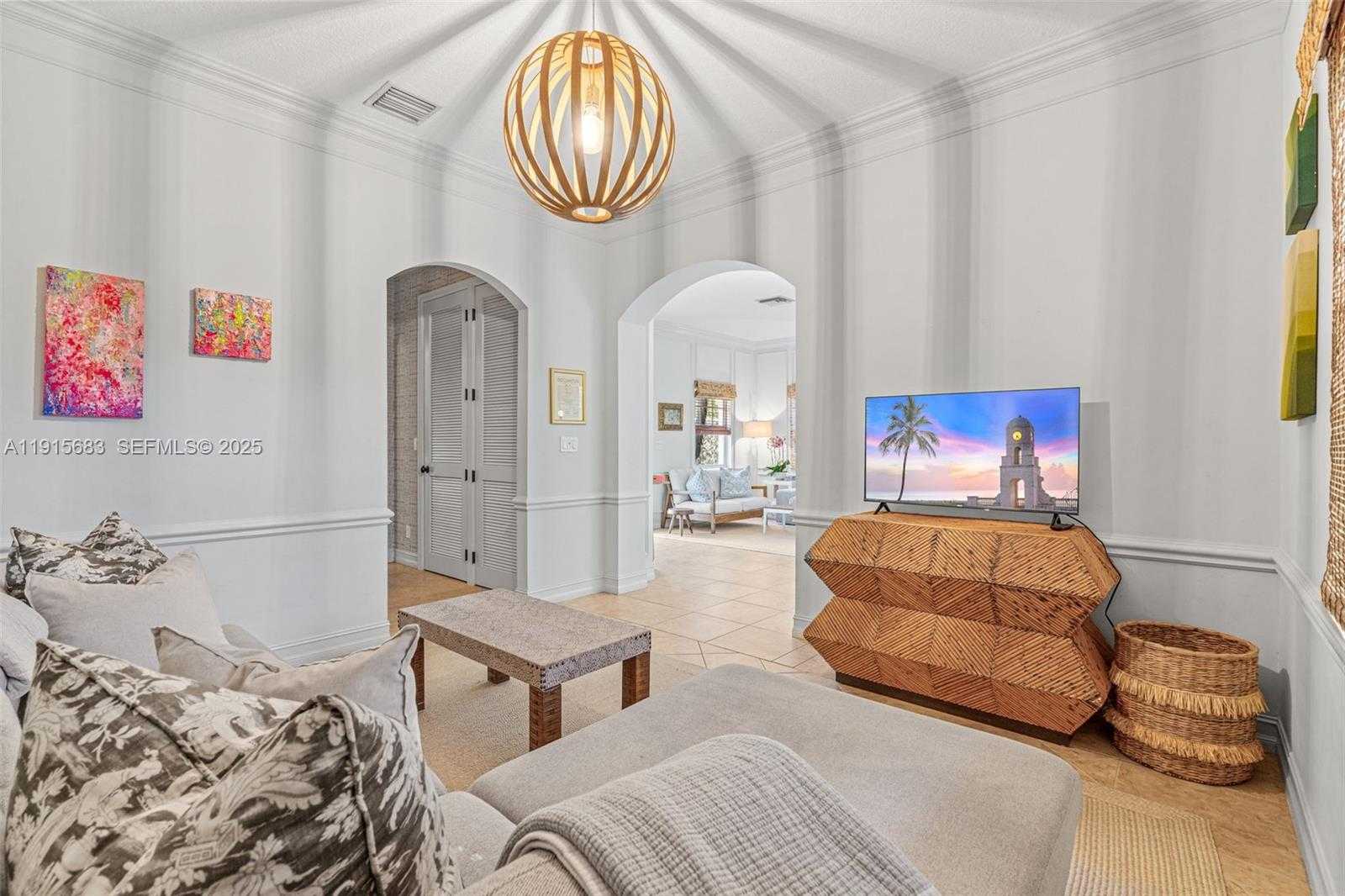 Small Image of 375 PLYMOUTH RD, West Palm Beach Number 11