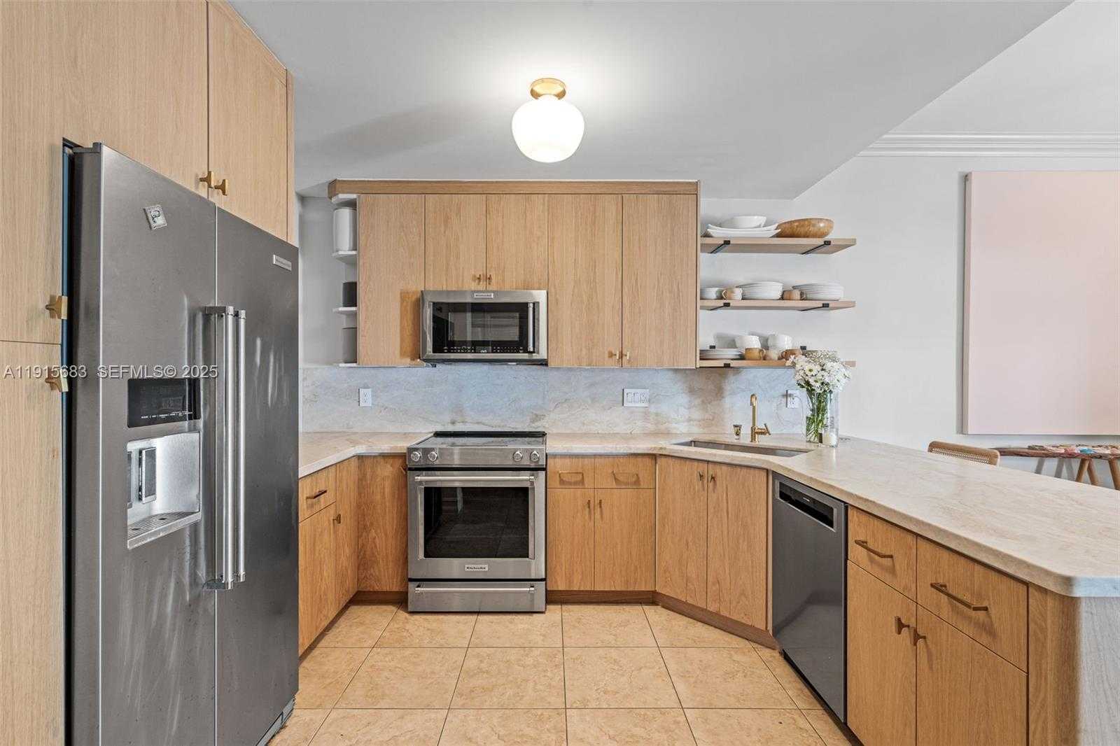 Small Image of 375 PLYMOUTH RD, West Palm Beach Number 15