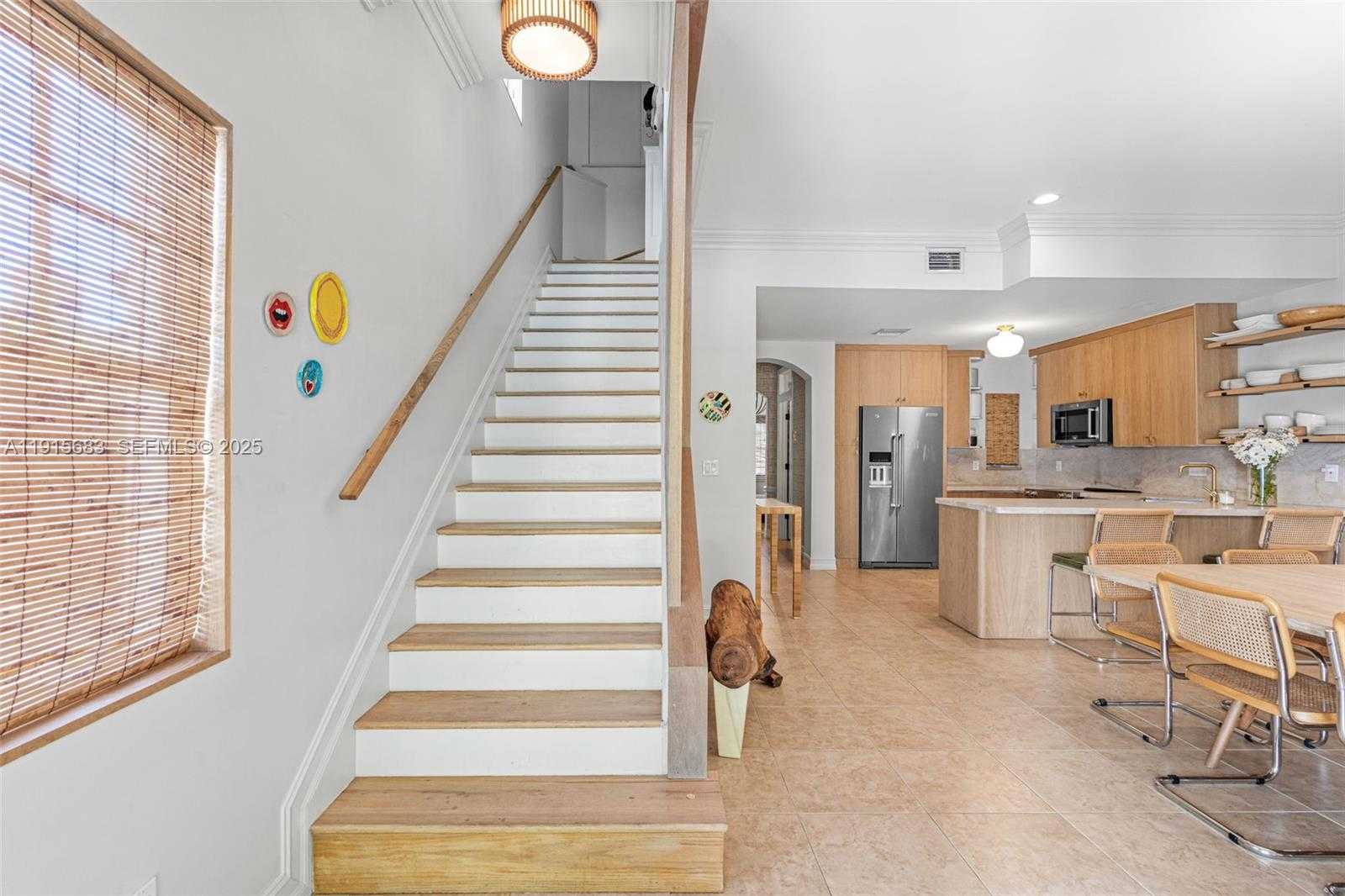 Small Image of 375 PLYMOUTH RD, West Palm Beach Number 21